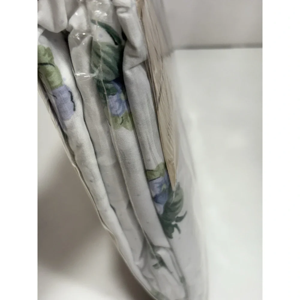VINTAGE MERVYN'S CARESS Jessica Full Fitted Sheet No-iron Percale Floral USA New